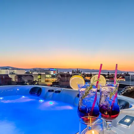 公寓 Biograd Sunset Penthouse With Spectactular View And Jacuzzi *