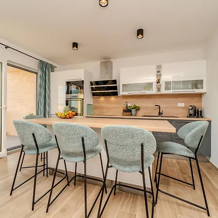 Biograd Sunset Penthouse With Spectactular View And Jacuzzi * 比奥格勒·纳·莫鲁