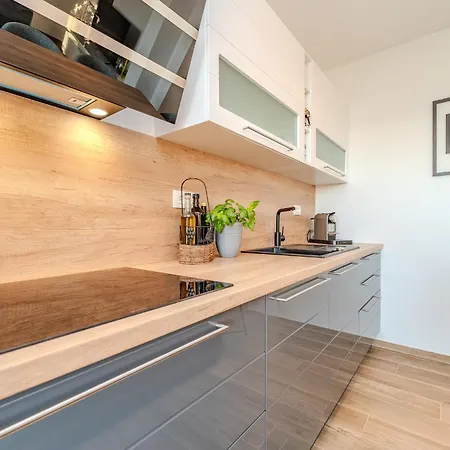 Biograd Sunset Penthouse With Spectactular View And Jacuzzi 公寓 *