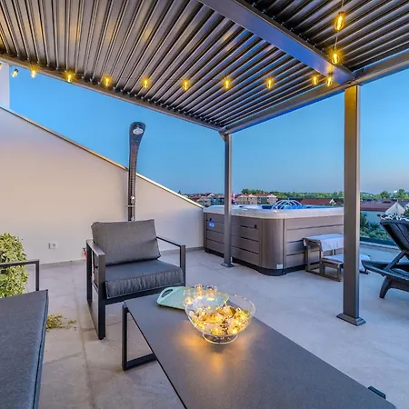 Biograd Sunset Penthouse With Spectactular View And Jacuzzi *