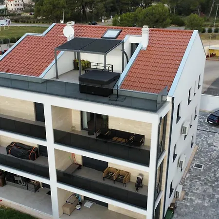 Biograd Sunset Penthouse With Spectactular View And Jacuzzi Апартаменты *