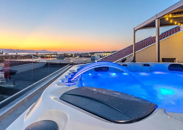 Biograd Sunset Penthouse With Spectactular View And Jacuzzi *